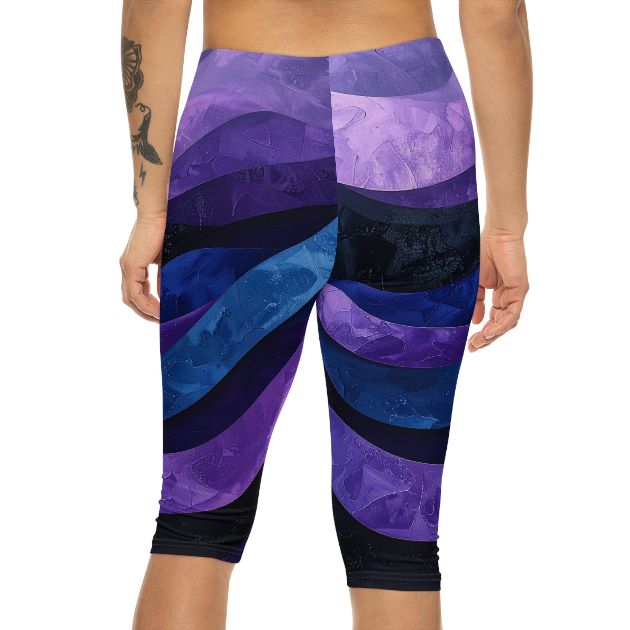 Vibrant Purple Wave Women’s Capri Leggings | Stylish Yoga Pants, Fitness Apparel & Casual Summer Wear